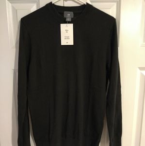 Men's H&M Slim fit Black Coupe sweater size Medium, New with tags!